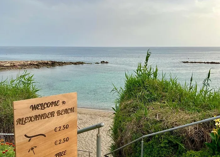 1 With Balcony Apartmán Paphos